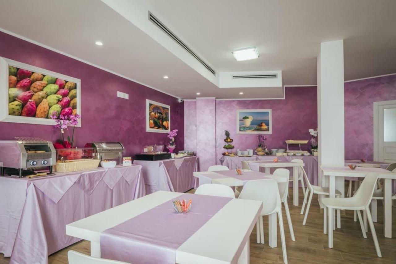 Le Vele Di Balestrate Hotel Exterior photo